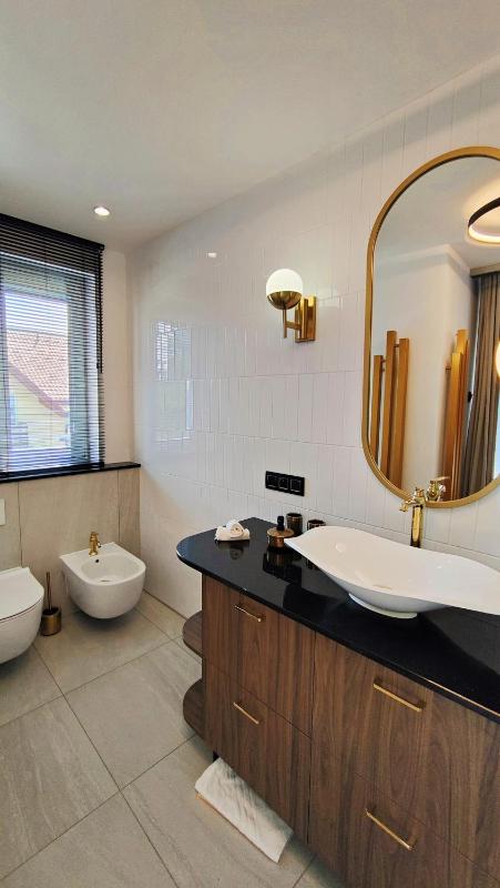 Dom Wypoczynkowy Oskar 250m od morza z sauną i jacuzzi - image 18