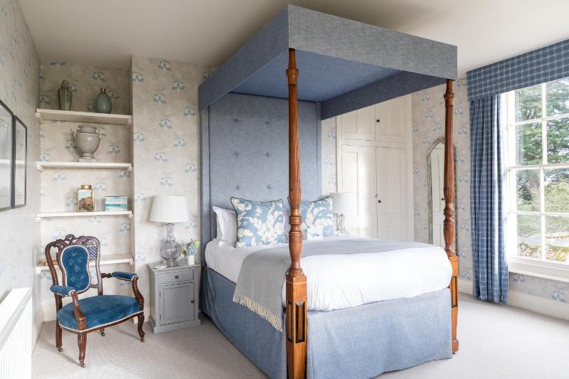 The Dearing Suite  image 1