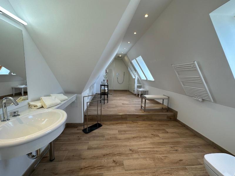 Four-Bedroom Apartment image 2