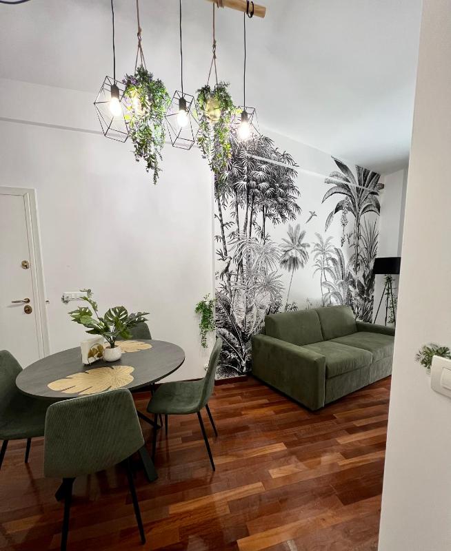 Tropical house Images