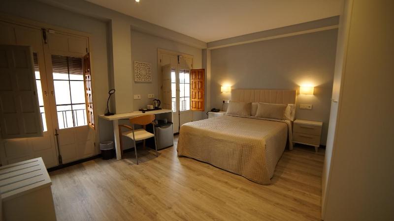 Superior Double Room image 1