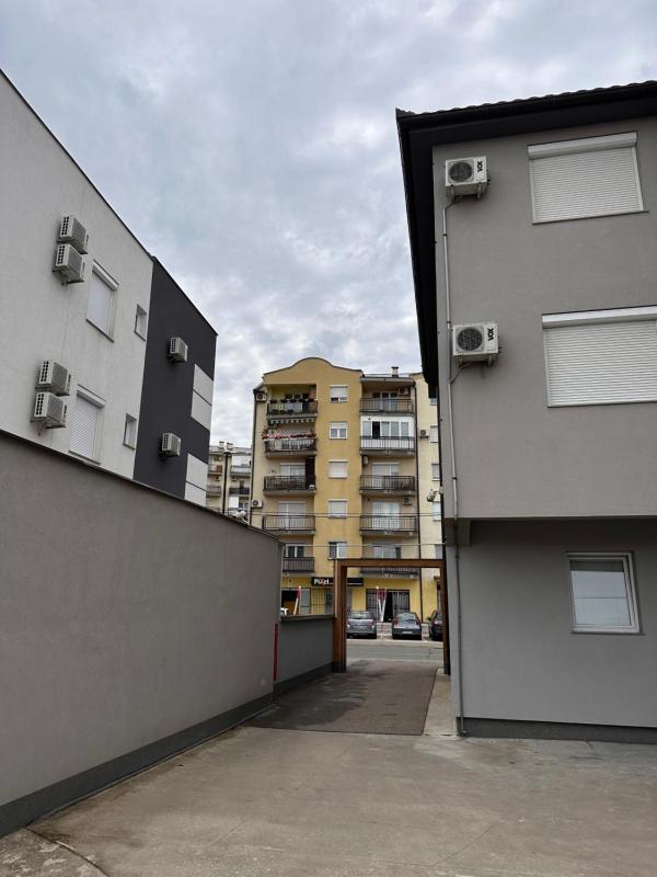 Deluxe Triple Room image 2