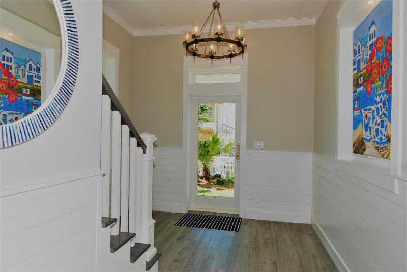 Kite One - Private bayside home with Pool and Hot Tub home - image 27