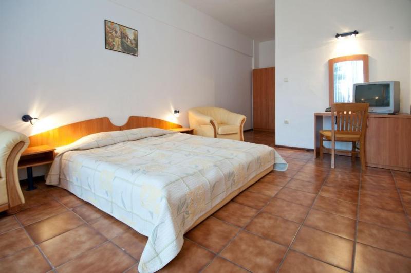 Regina Hotel - image 35