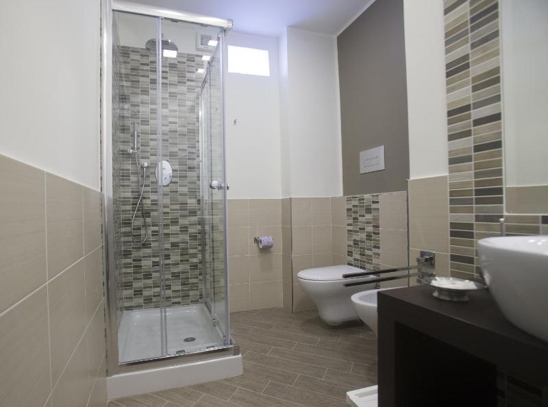 Triple Room with Private Bathroom image 2