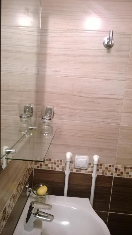 One-Bedroom Apartment with Garden View image 4