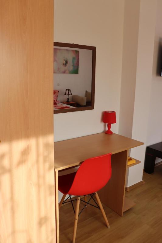 Studio with Sea View image 4