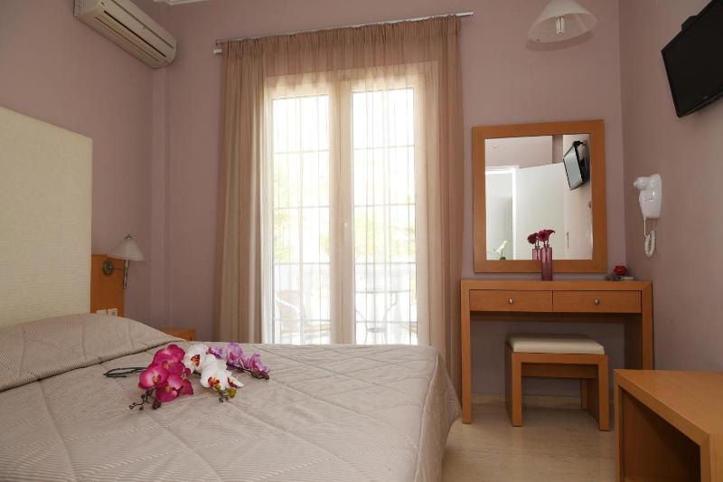  One-Bedroom Apartment (2 Adults) image 2