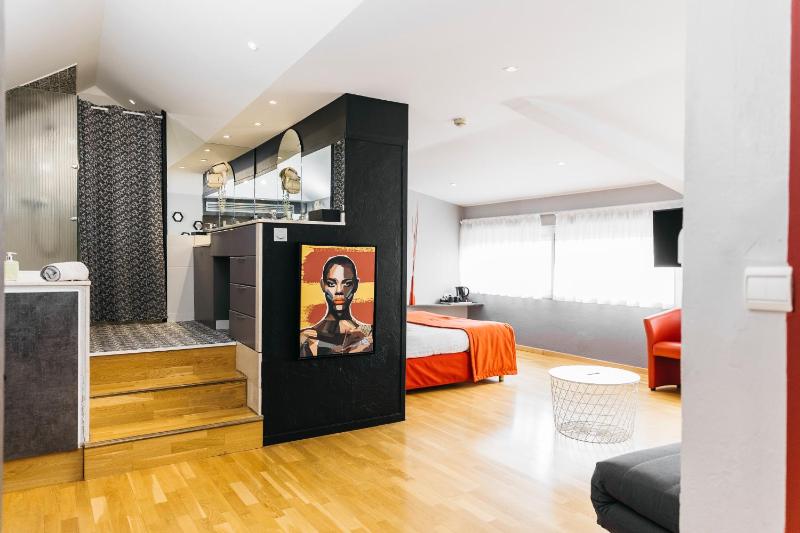 Junior Suite image 2