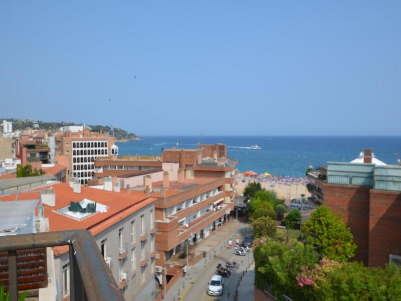 Apartment Sant Trop 5 pax Lloret de mar - image 28
