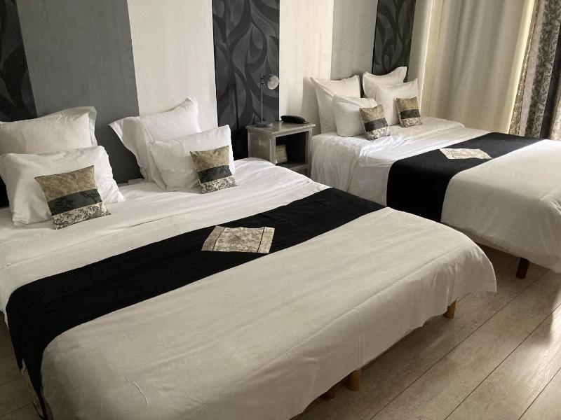 Triple Room image 1