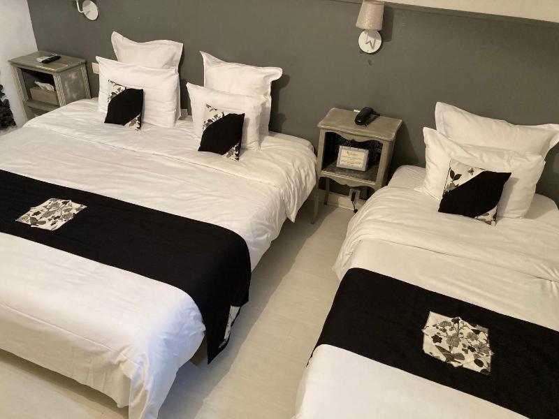 Triple Room image 4