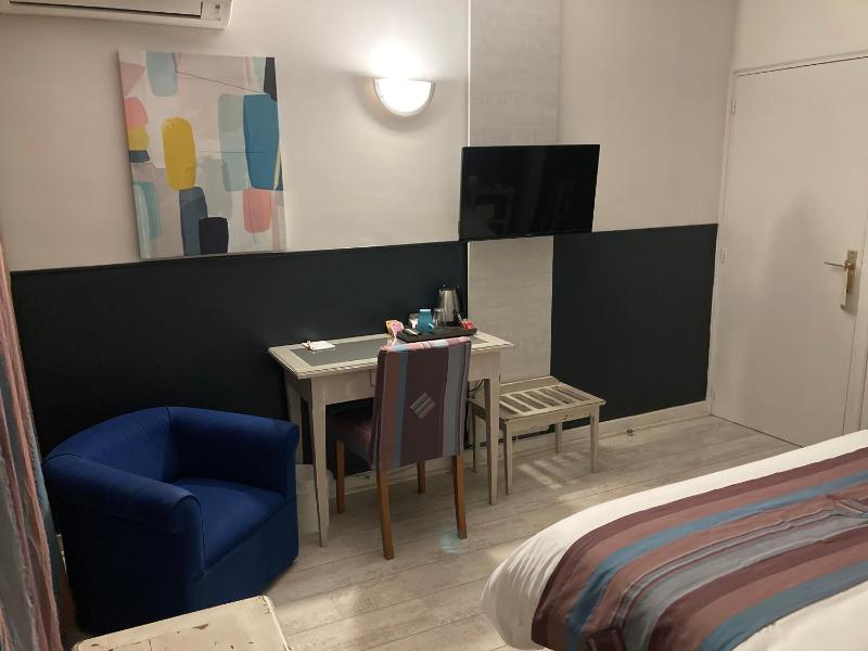 Triple Room image 3