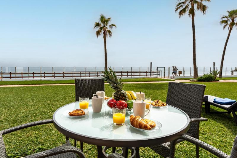 Dona Lola Sandra - Cozy beach front house with open sea views located in Calahonda only few minutes away from Marbella - Costa del sol CS111 - image 26