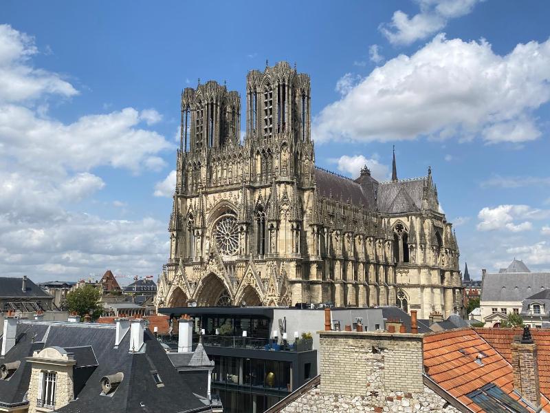 Duplex hammam au pied de la Cathédrale avec vue Images