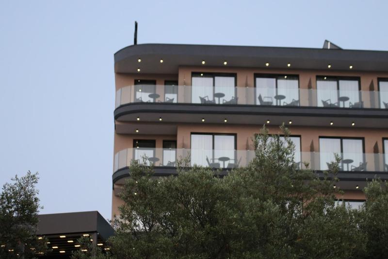Lans Hotel - image 16