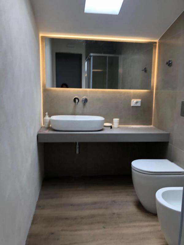 Penthouse with Terrace and Sea View image 4