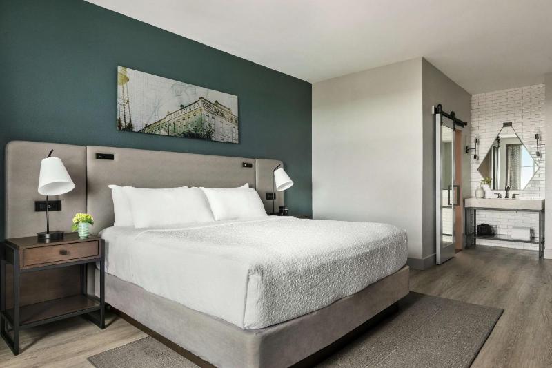 Hotel Alba Tampa Tapestry Collection By Hilton - image 35