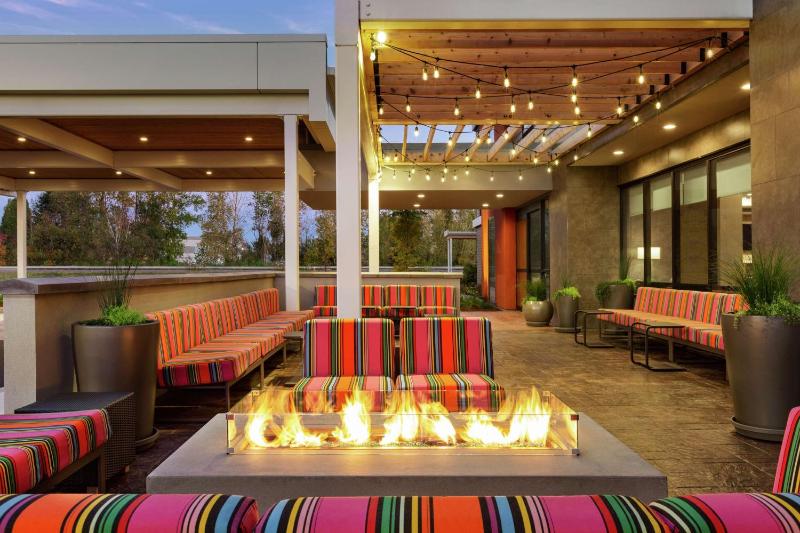 Home2 Suites by Hilton Portland Airport OR - image 41