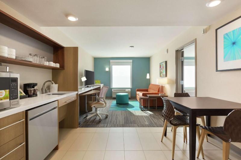 Home2 Suites by Hilton Portland Airport OR - image 17