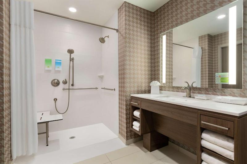 Home2 Suites by Hilton Portland Airport OR - image 36