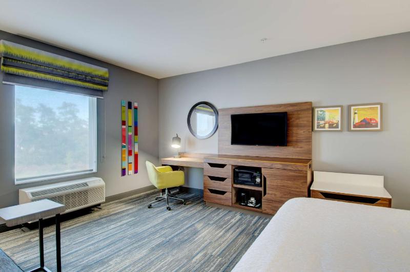 King Studio Suite - Non Smoking image 4