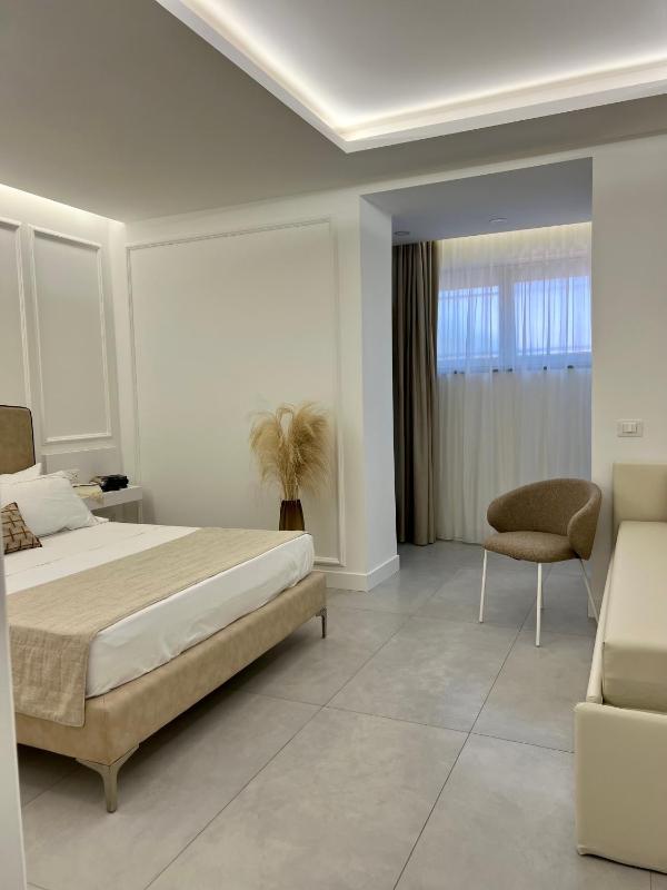 Kairos Tropea luxury rooms & pool - image 36