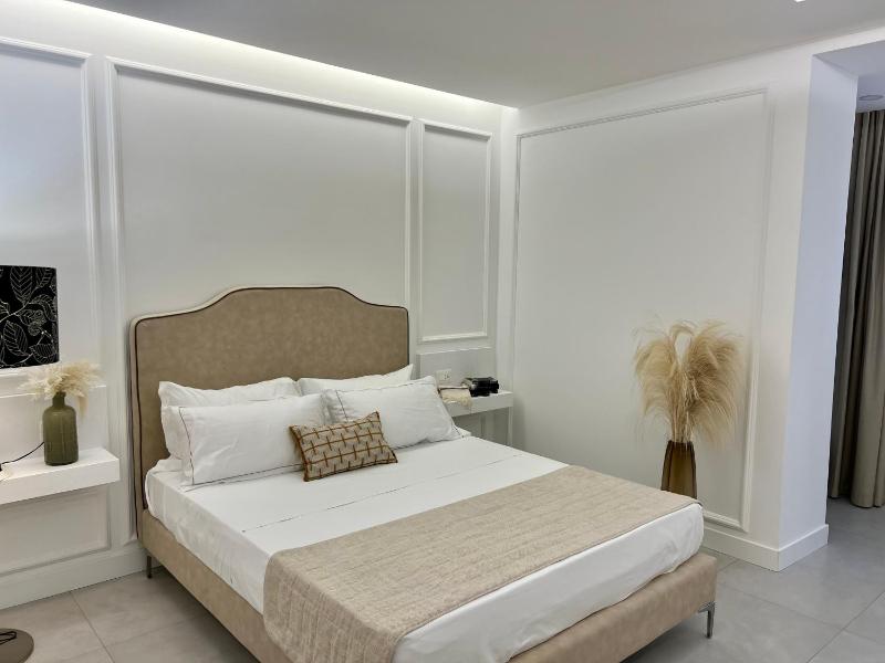 Kairos Tropea luxury rooms & pool - image 41