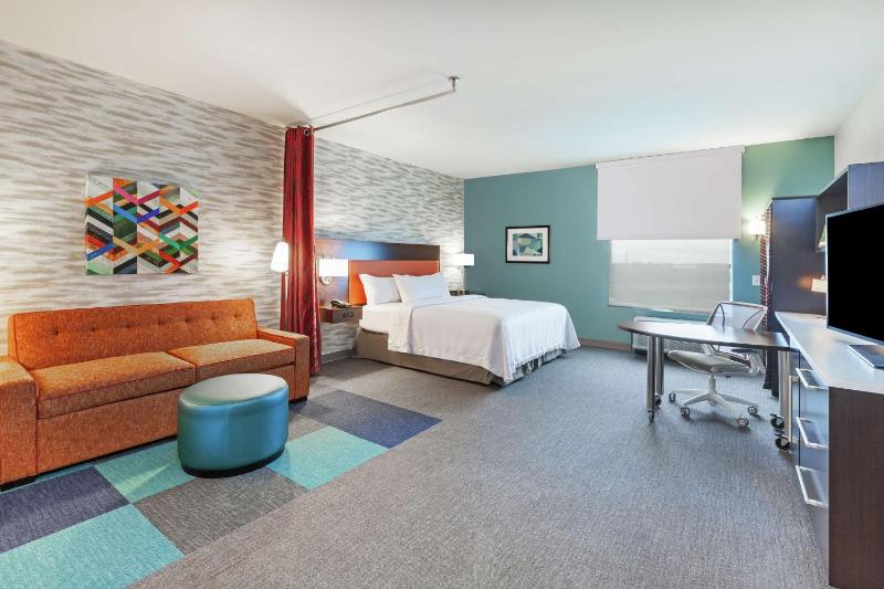 King Studio Suite - Mobility Access/Non-Smoking image 4