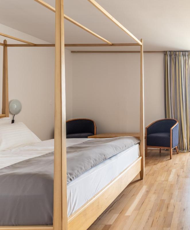 Standard Double Room image 2