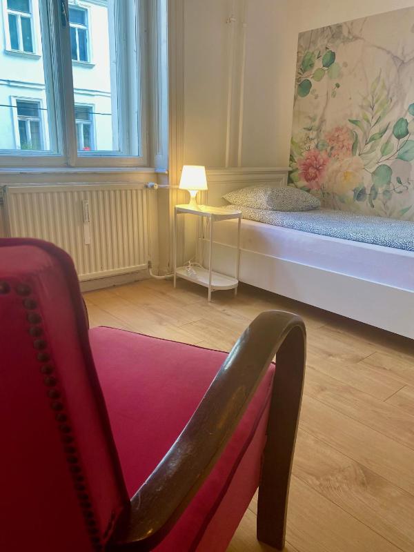 Single Room with Private Bathroom image 1