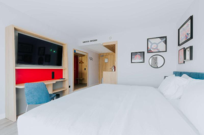 Super King Room image 1