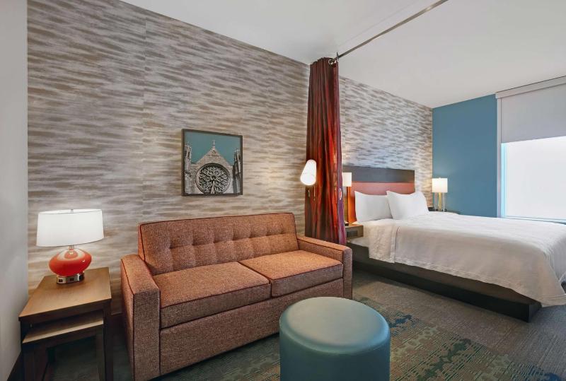 King Studio Suite - Non-Smoking image 3