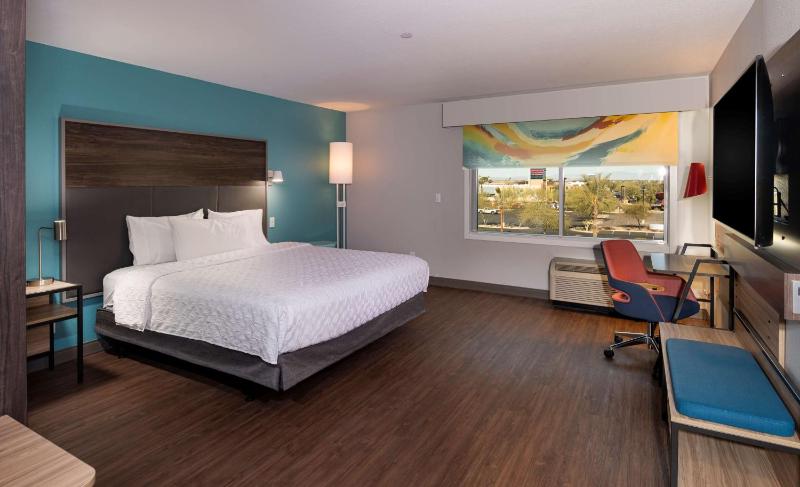 King Room with Bath Tub - Mobility Access image 4