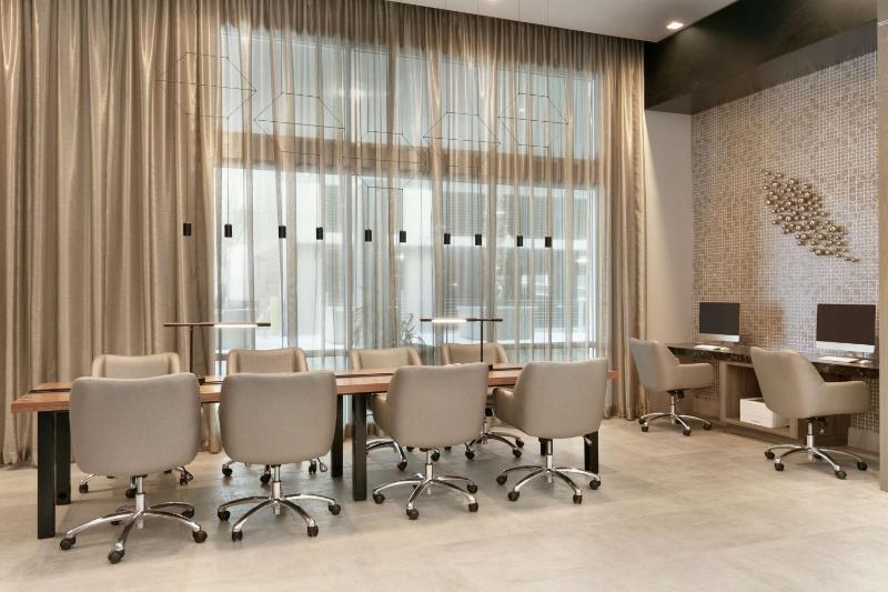 Embassy Suites by Hilton Atlanta Midtown - image 43