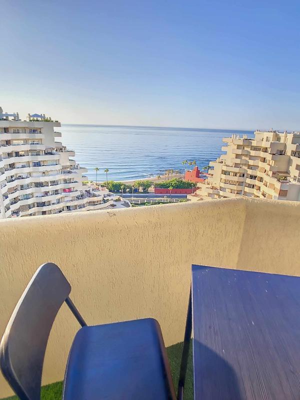 BENALBEACH APARTAMENTO con vistas maravillosas - image 41