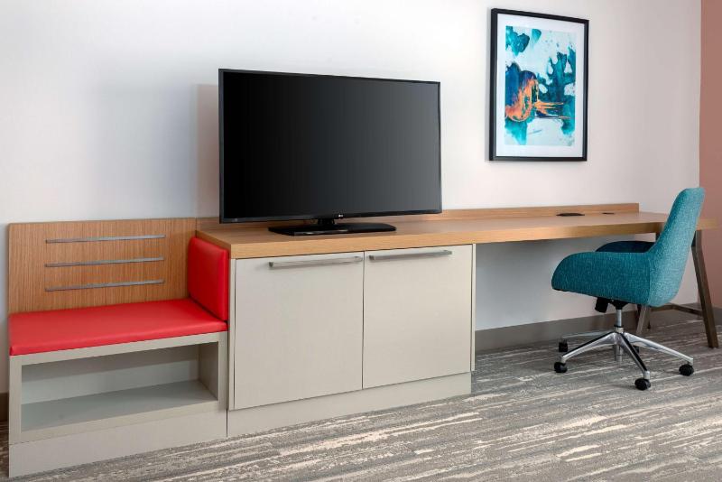 King Room image 3