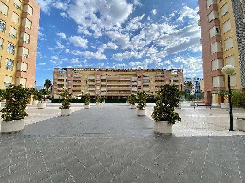A&N Spacious Beach Apartment with Pool & Parking - image 16