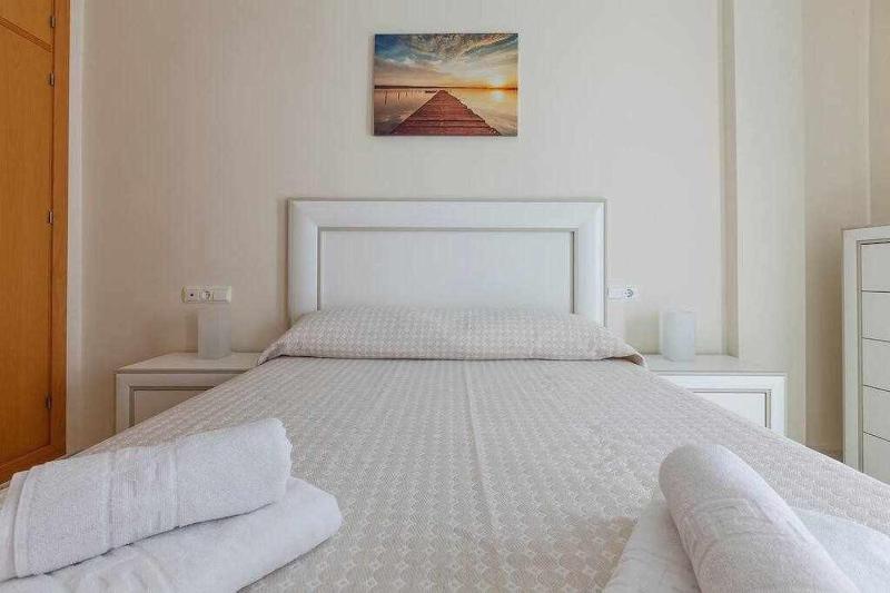 A&N Torre del Mar Central Beach Apartment - image 12