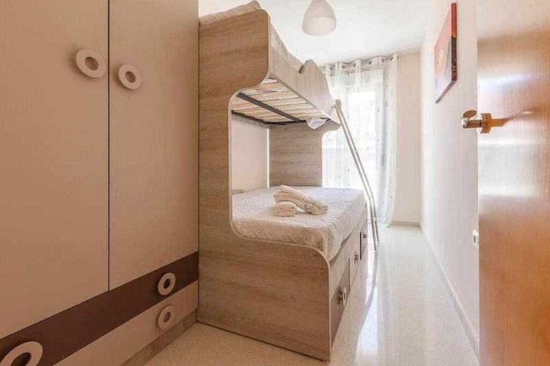 A&N Torre del Mar Central Beach Apartment - image 16