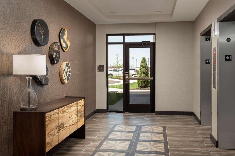 Homewood Suites by Hilton Louisville Airport - image 8