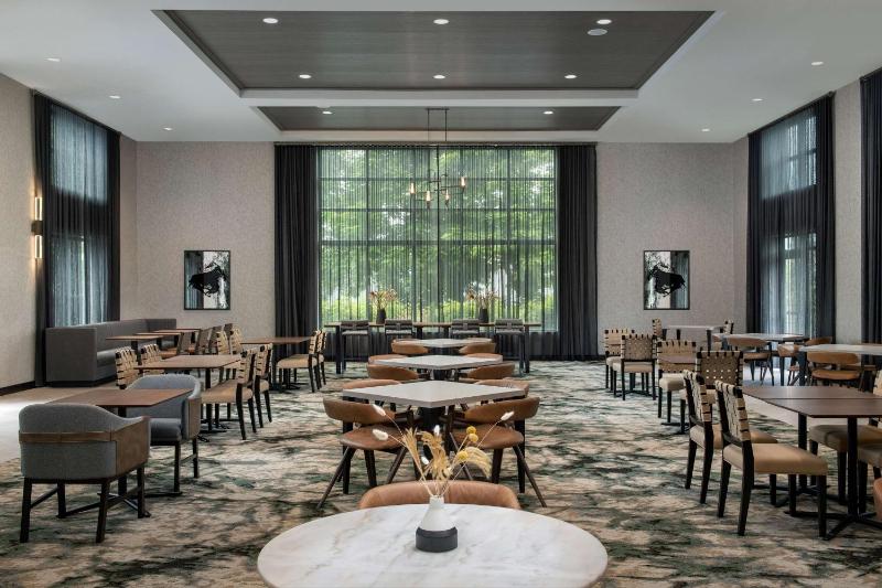 Homewood Suites by Hilton Louisville Airport - image 46