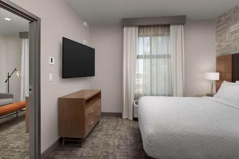 Homewood Suites by Hilton Louisville Airport - image 37