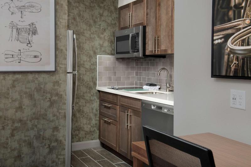 Homewood Suites by Hilton Louisville Airport - image 23