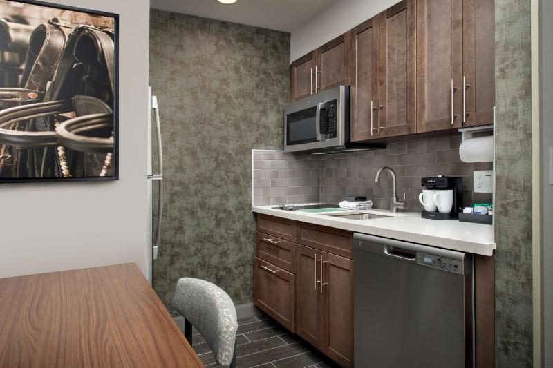 Homewood Suites by Hilton Louisville Airport - image 40