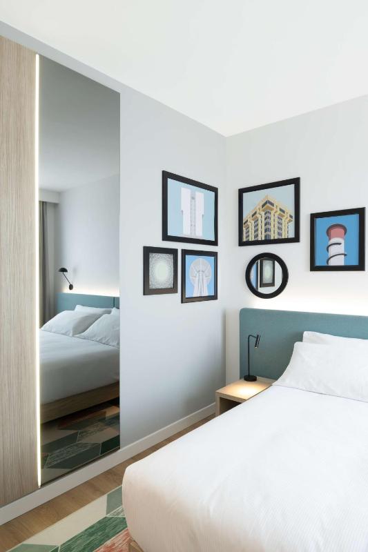 Super King Room image 4