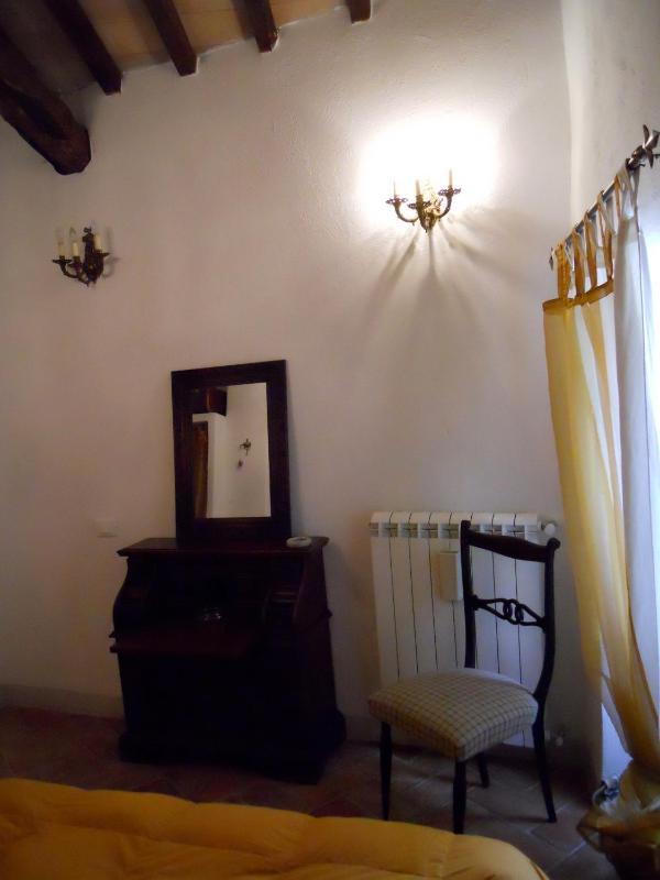 Double Room with Shared Kitchen image 4