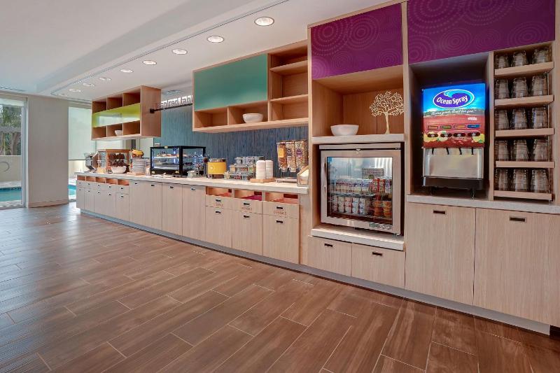 Home2 Suites By Hilton Lakewood Ranch - image 10