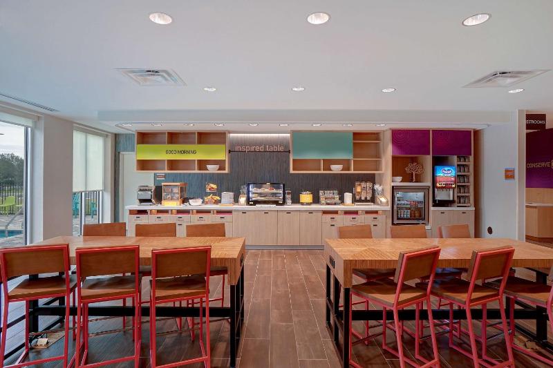 Home2 Suites By Hilton Lakewood Ranch - image 44
