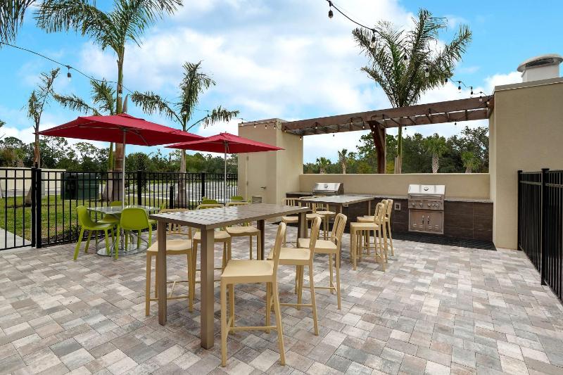 Home2 Suites By Hilton Lakewood Ranch - image 36